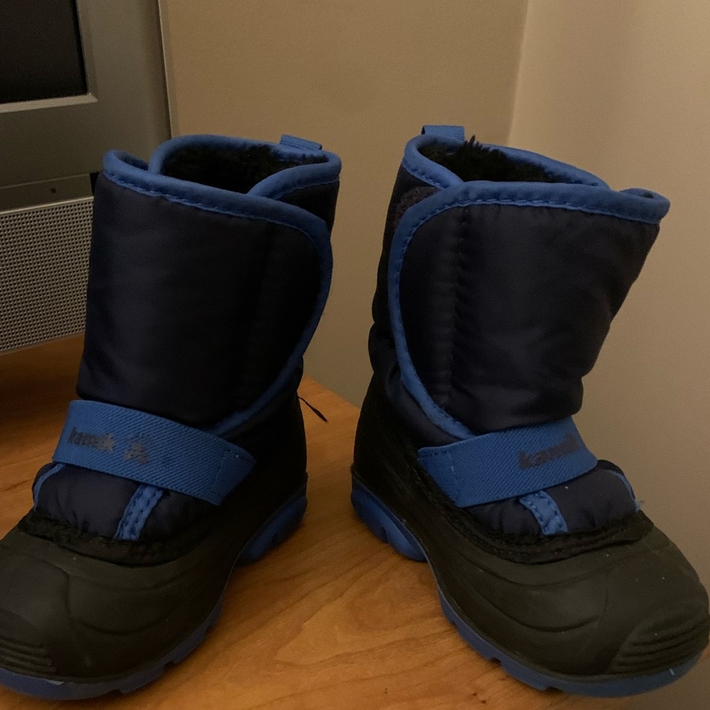 Kamik boots